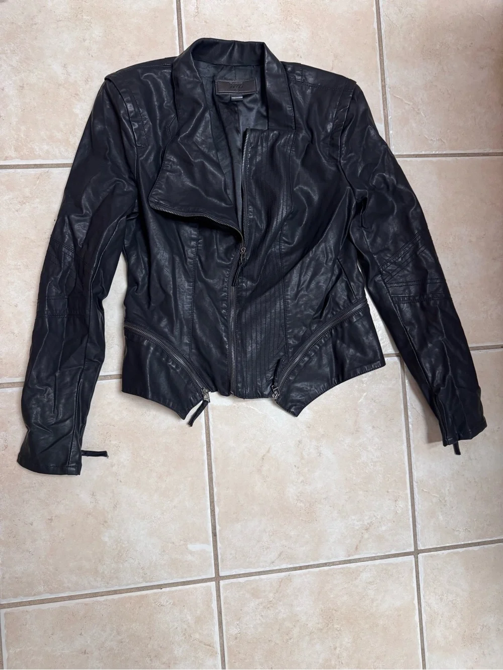 Blank NYC asymmetrical zip